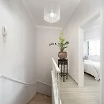 Spacious Stylish *